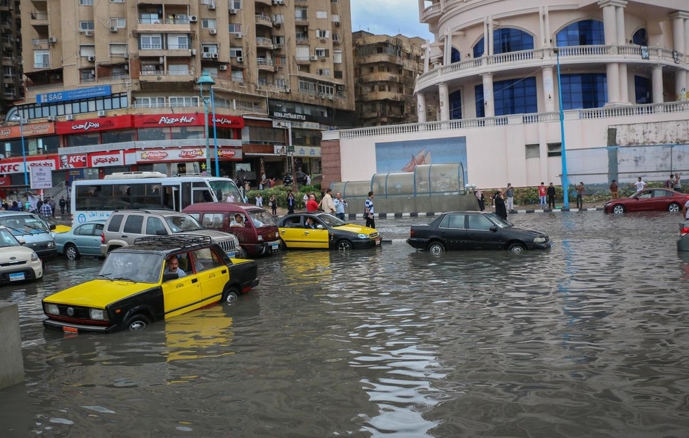 الأرصاد الجوية تحذر بشده من الطقس وتؤكد أمطار غزيرة ورعدية وطقس قارس البرودة على المحافظات التالية غدا