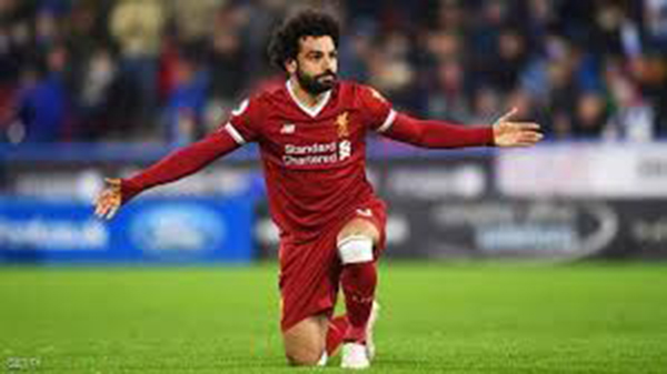 تعرف على هدية محمد صلاح لوالدته في عيد الأم