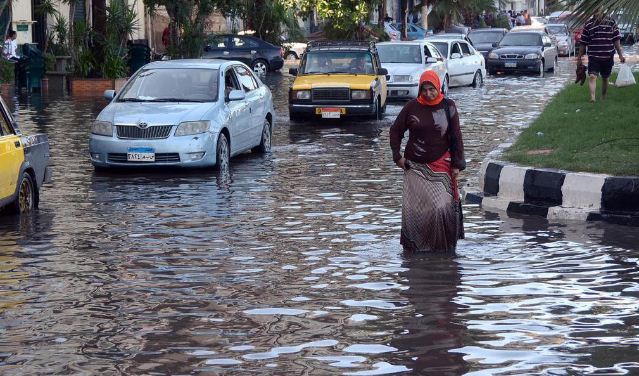 «الأرصاد»: جنون الطقس يعود الخميس وتطور مفاجئ وتحذيرات.. وعواصف وثلوج بالدقهلية والغربية