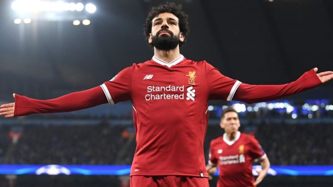 أسرة محمد صلاح ترفض ملايين الجزيرة القطرية وتلقن طاقمها درسا ثم تطردهم