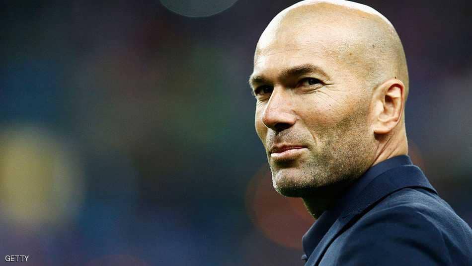 سايروس يكشف عن وجهة زيدان القادمة بعد استقالته من تدريب ريال مدريد.. والأخير يوجه رسالة للملكي