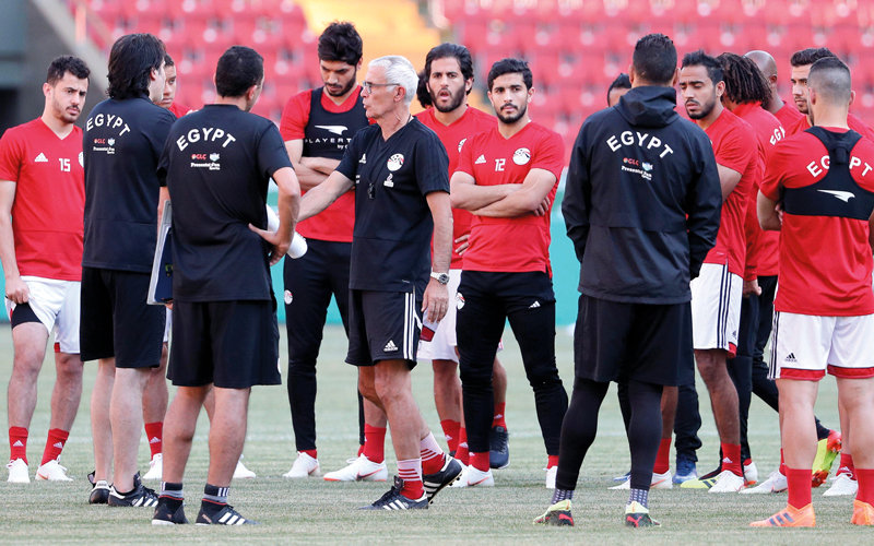 كوبر المدير الفني يودع المنتخب المصري