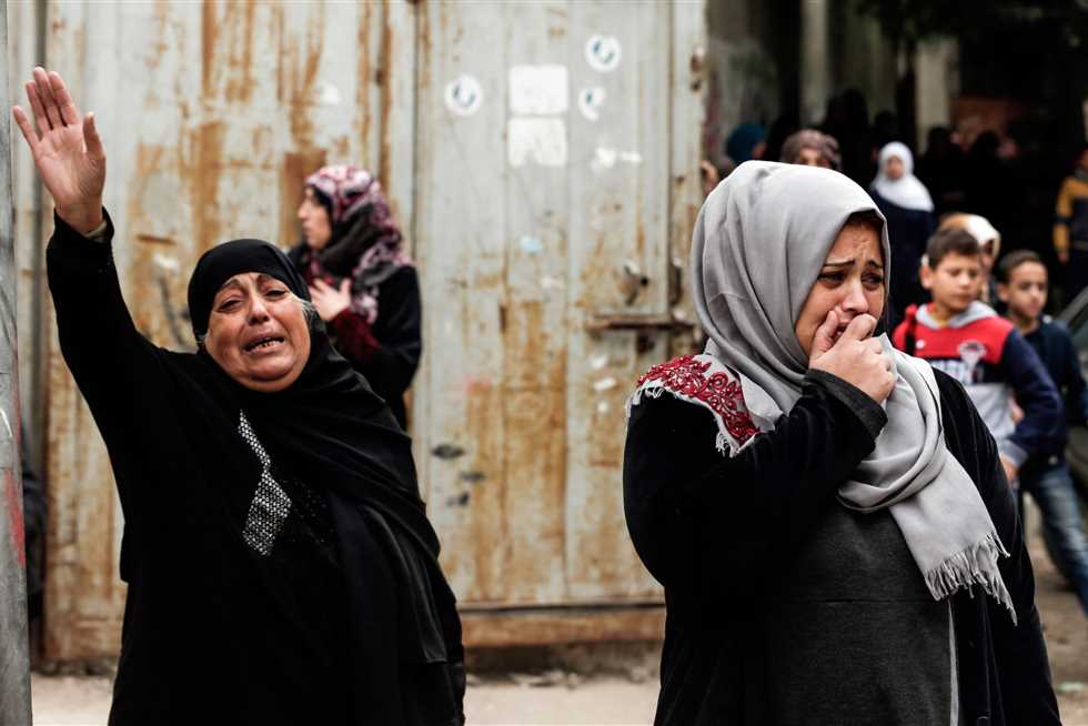 “ذهب يبحث عن لقمة العيش.. فعاد في الكفن”.. تفاصيل ليلة بكت فيها الشرقية على “شهيد الغربة”