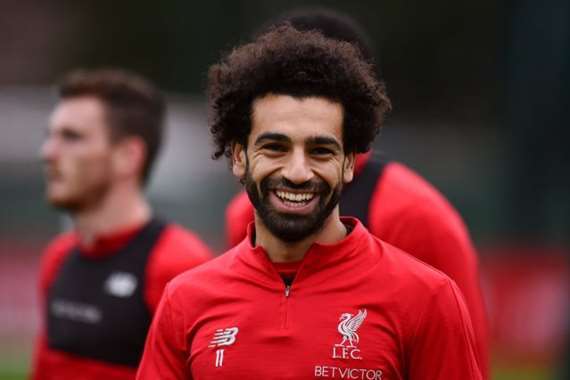 محمد صلاح ينشر منذ قليل تغريدة مثيرة للجدل مع صورة أخرى غريبة وتساؤلات عديدة من المعلقين