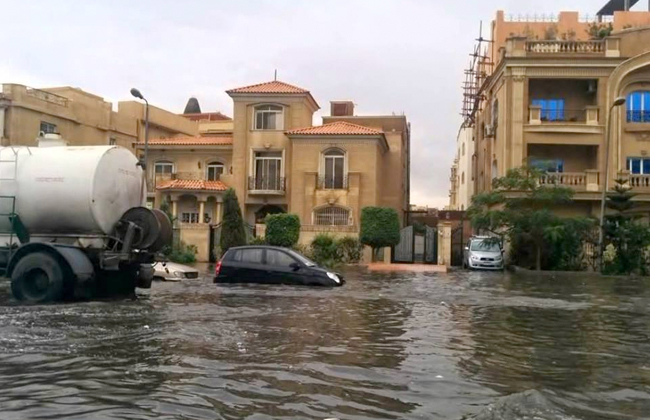 “البسوا تقيل”.. الأرصاد:تقلبات قوية الأسبوع المقبل “عواصف وأمطار رعدية تصل حد السيول بسيناء”.. والتنبؤ بالفيضان يعلن أماكن سقوط الأمطار