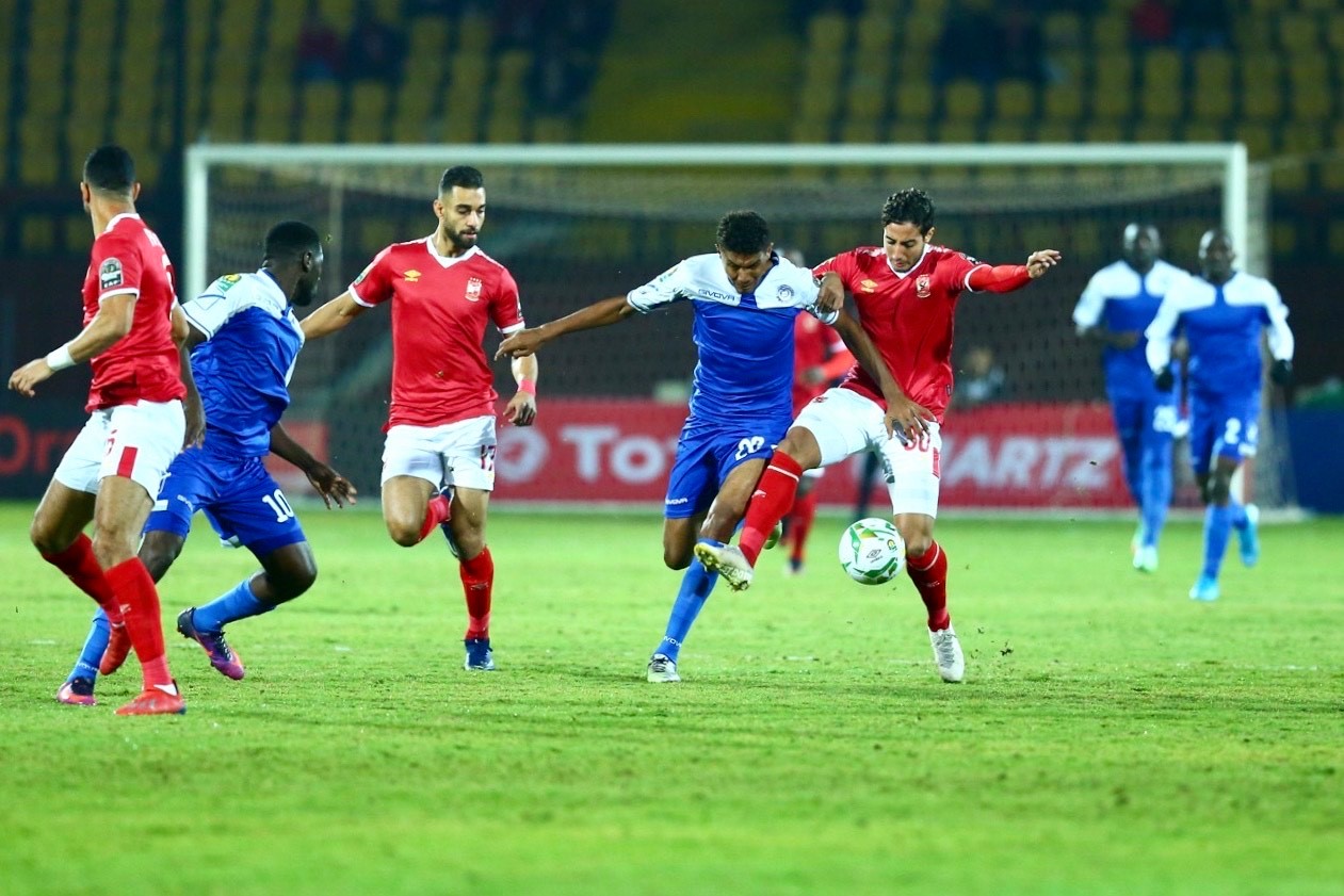 موعد مباراة الأهلي ضد المصري والقنوات الناقلة لها  بعد قرار اتحاد كرة القدم بتأخيرها