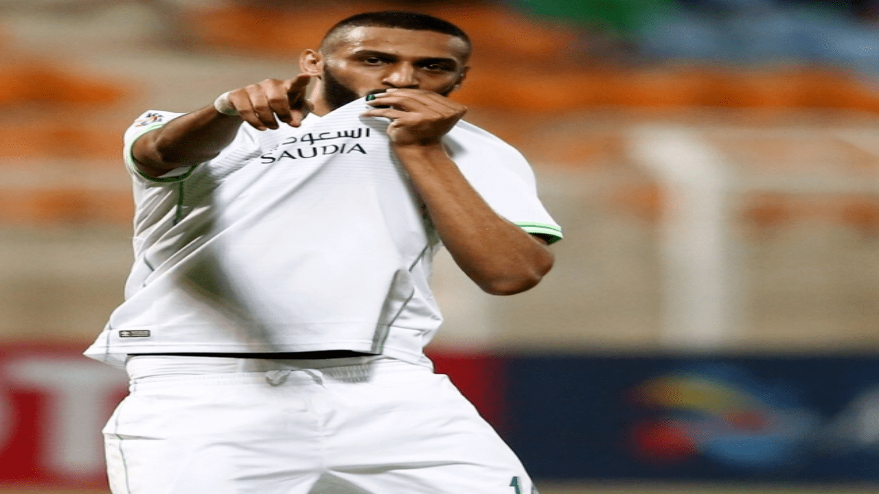 سبب غضب جماهير أهلي جدة السعودي من مهند عسيري.. ورد اللاعب