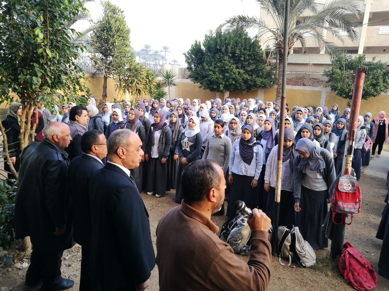 رسمياً.. تعطيل الدراسة غداً بالمدارس والجامعات في عدد من المحافظات ومنح العاملين بمديريات الخدمات إجازة رسمية بهذه المحافظة