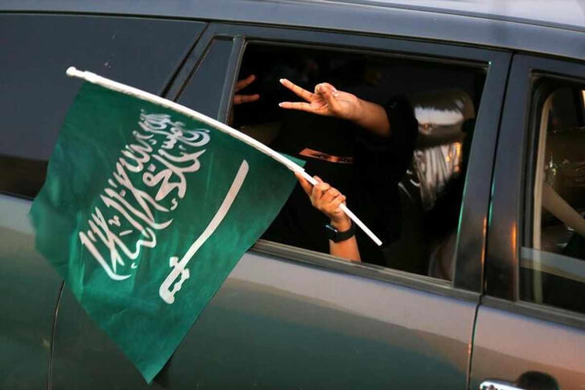 السعودية.. وافدة تنتحل هوية شقيقتها المتوفية منذ 19 عامًا