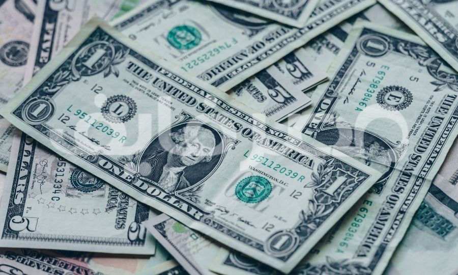 سعر الدولار مقابل الجنيه.. ارتفاع صاروخي اليوم 24 مايو في مصر