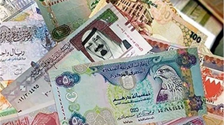 إرتفاع سعر صرف العملات العربية الدينار الكويتي والدرهم الإماراتي والريال السعودي مقابل الجنيه المصري وفقا لآخر تحديث يوم الأحد 7-8-2022